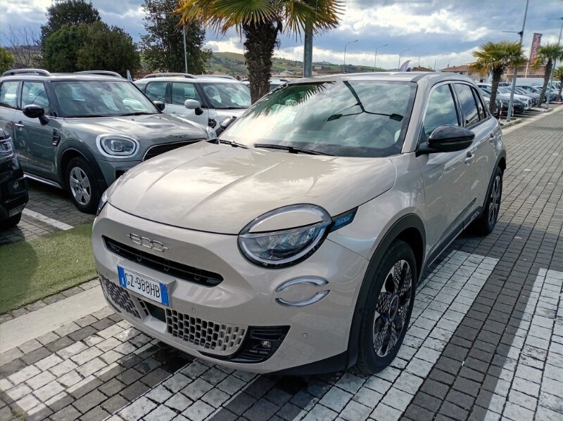 FIAT 600 (2023-->)