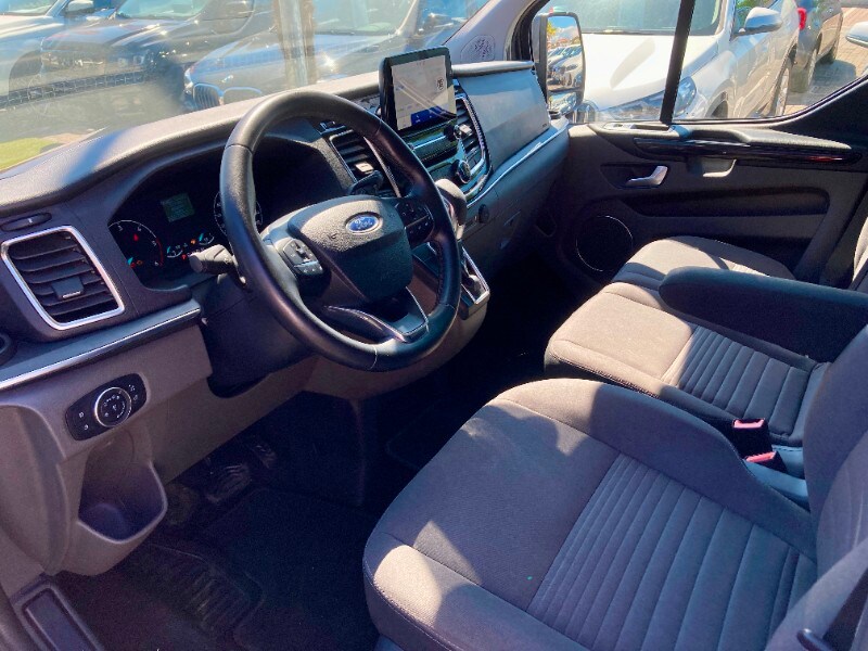 FORD Tourneo Custom 1ª s Tourneo Custom 320 2.0 EcoBlue 170CV aut. PL Titanium
