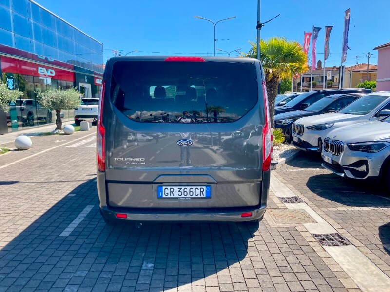 FORD Tourneo Custom 1ª s Tourneo Custom 320 2.0 EcoBlue 170CV aut. PL Titanium